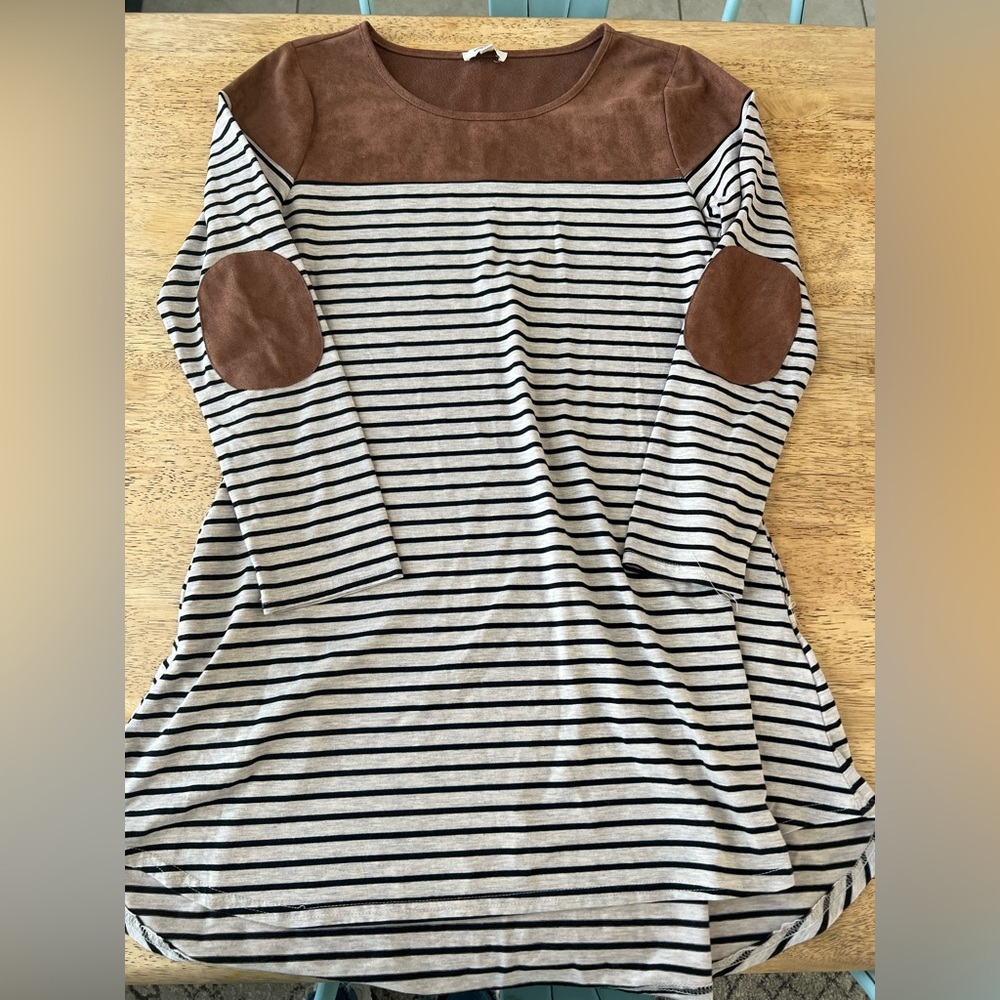 Umgee Striped Long Sleeve Top with Brown Accents size small